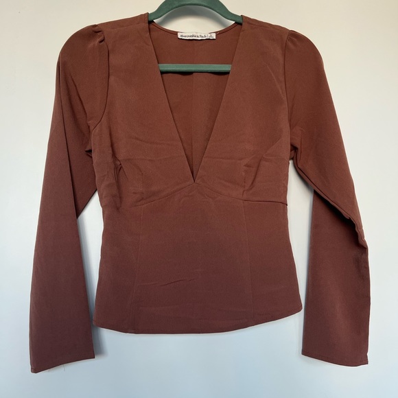 Abercrombie Long Sleeve Deep V Top Brown - Picture 4 of 7